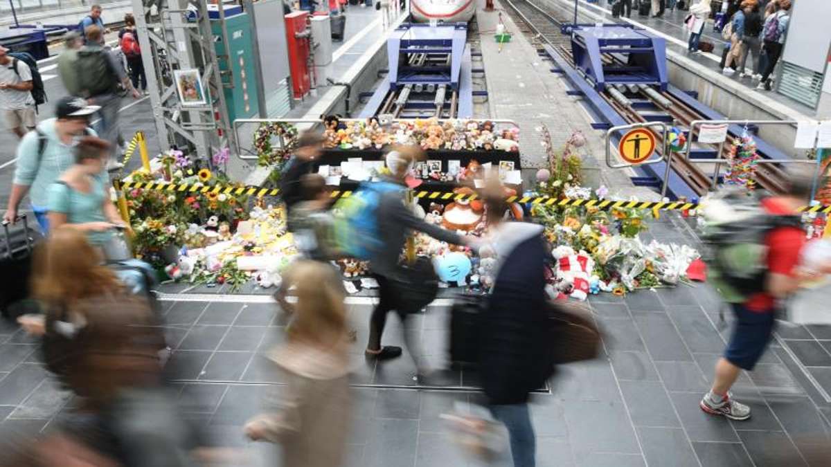 Frankfurter Hauptbahnhof: Tödliche Gleisattacke: Tatverdächtiger kommt in Psychiatrie