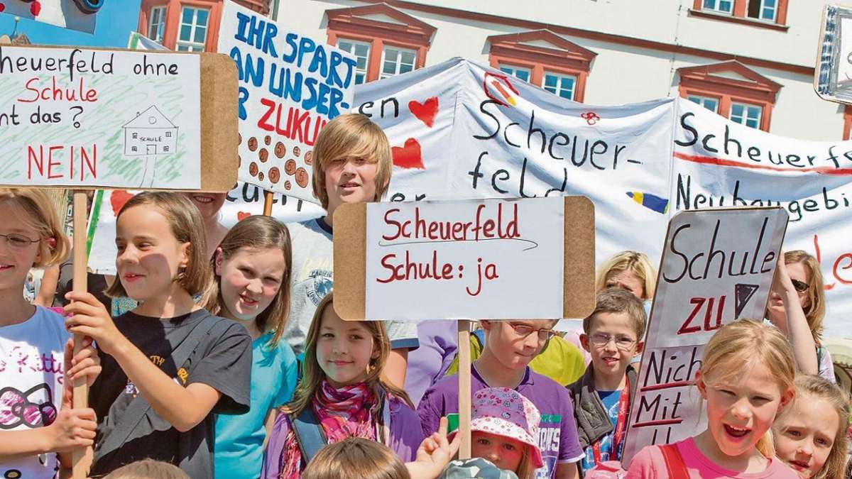 Scheuerfeld: Alle wollen die Schule erhalten