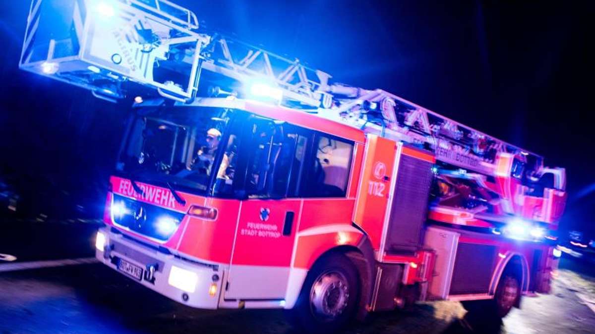 Dörfles-Esbach: Dörfles-Esbach: Feuerwehr schlägt Alarm