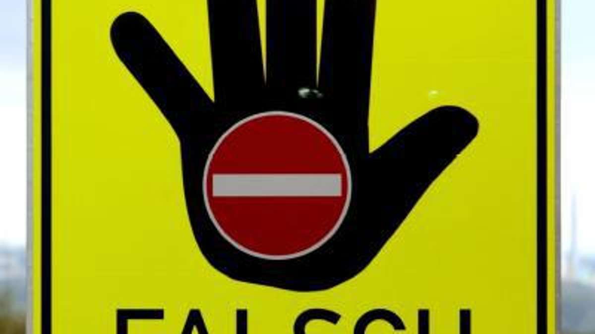 Coburg: Geisterfahrer legt gefährliches Wendemanöver auf der B4 hin