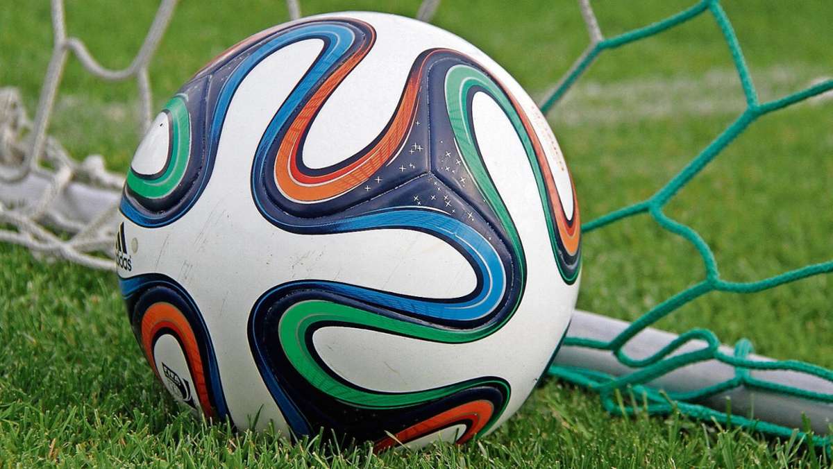 Regionalsport: Fußball setzt auf unbestimmte Zeit aus
