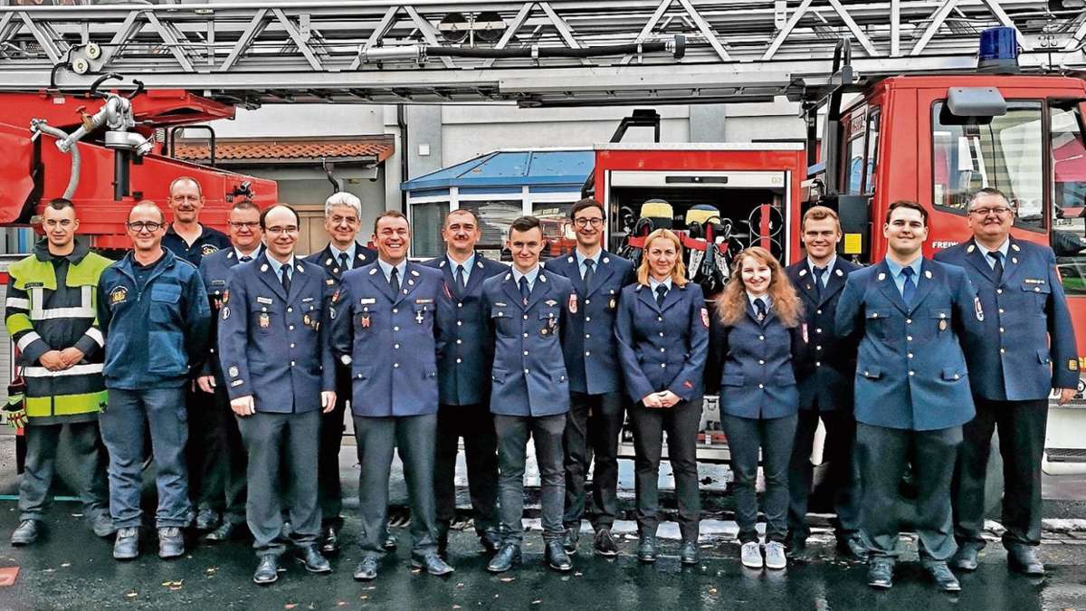 Neustadt: Feuerwehrleute bilden sich fort