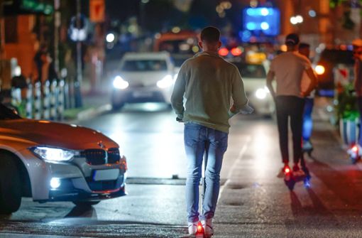Im Raum Coburg werden immer wieder E-Scooter-Fahrer erwischt, die unter Drogen stehen. Foto: picture alliance/dpa/Henning Kaiser
