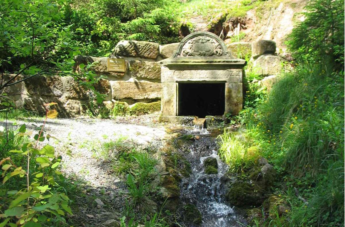 Frisches Wasser zum Abkühlen: der Mönchsbrunnen. Foto: Günter Reinlein