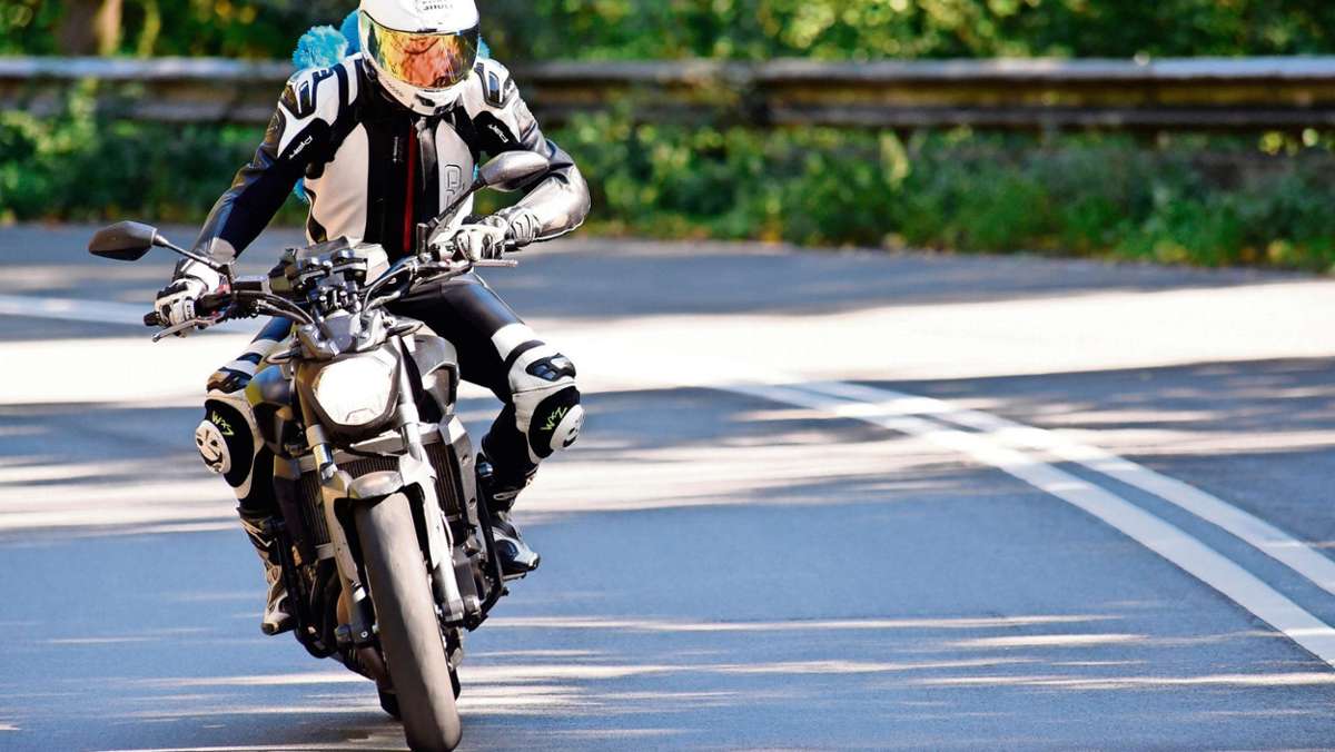 Sonnefeld: A73: Motorradfahrer flüchtet vor Polizei mit Tempo 200