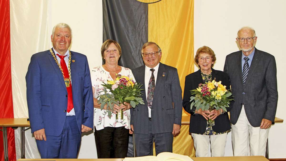 Stadt Ebern: Bürgermedaille für zwei „Aktivposten“