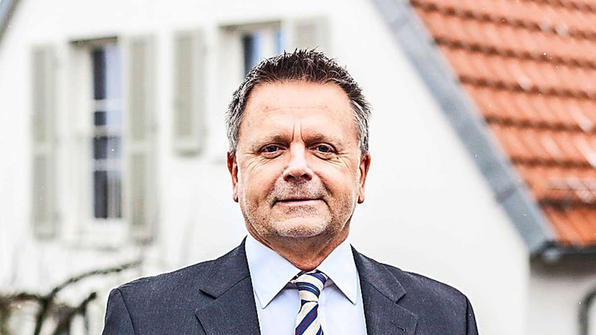 DLRG Ebern: Große Ehre für Erwin Reuter